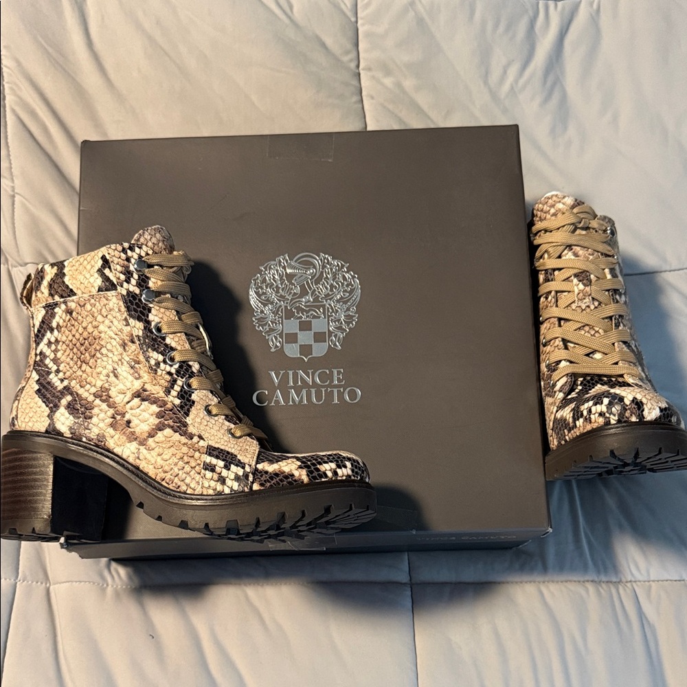 Vince Camuto Gaviana Beige and Black Lace Up Boots